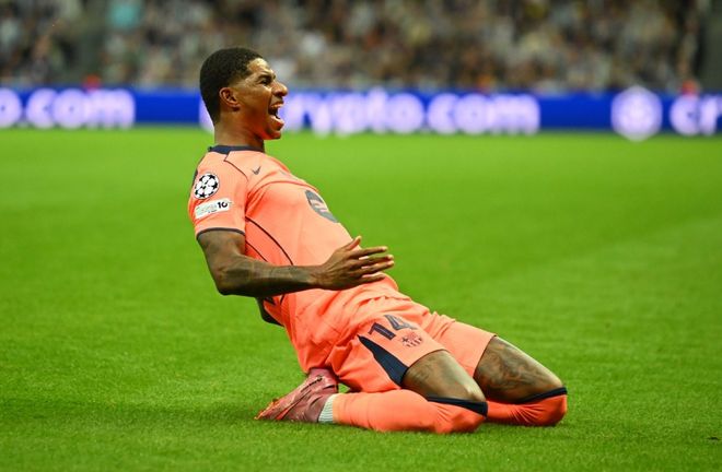 北京国安在2025年足协杯夺冠，五冠登顶，与上海海港同获亚冠资格，但亚冠表现惨淡，中超差距明显。