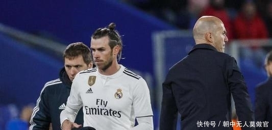 级夺后卫的 级夺后卫的